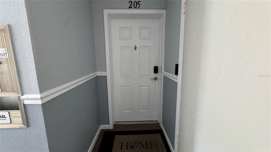 205 Lewfield Circle - Photo 4