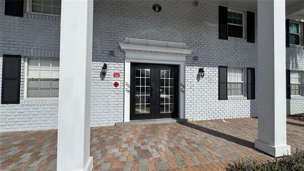 205 Lewfield Circle - Photo 1