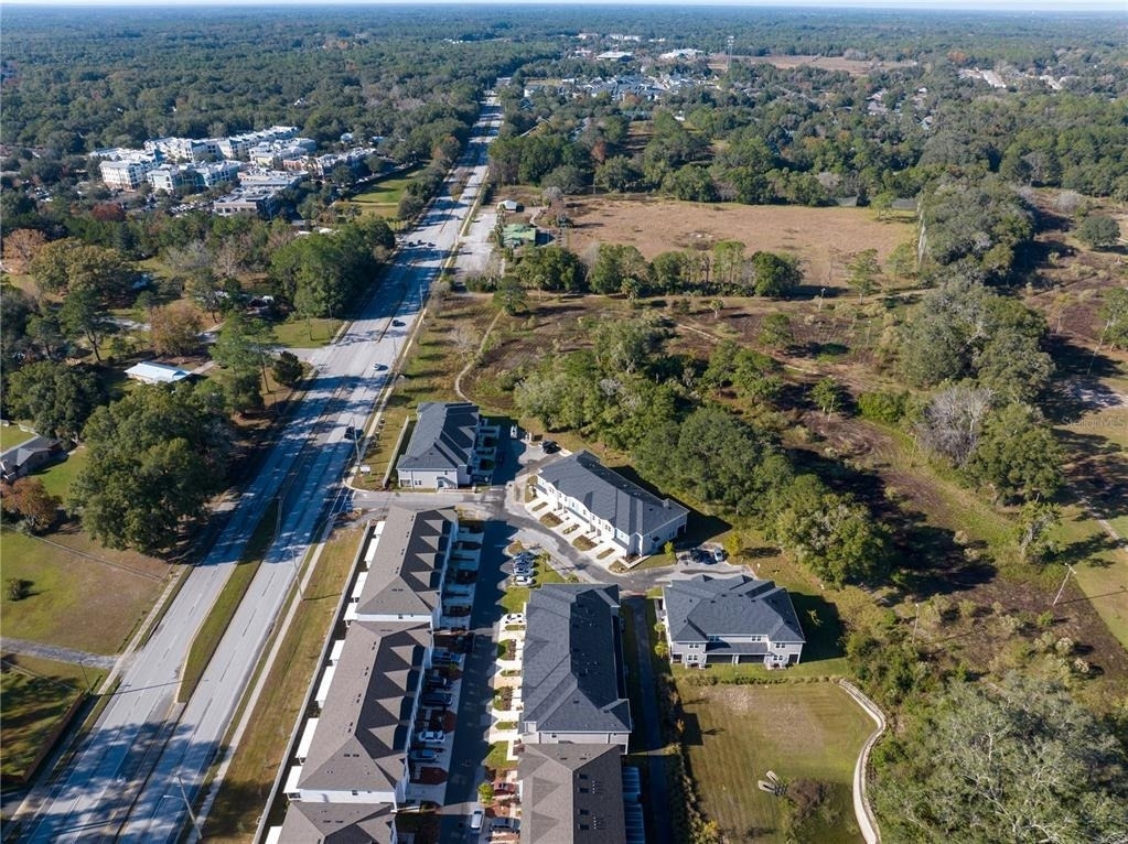 704 Nw 126th Terrace - Photo 4