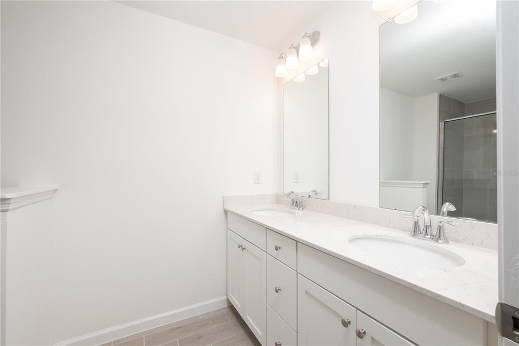 704 Nw 126th Terrace - Photo 16