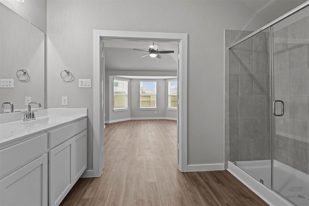 3003 Middleton Drive - Photo 7