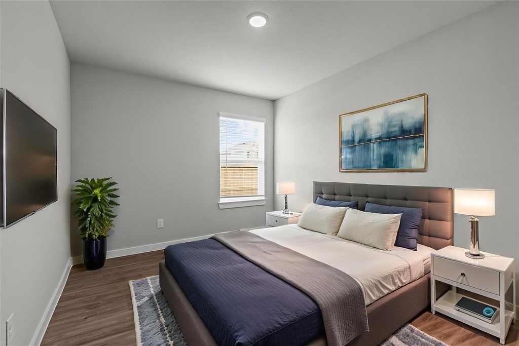 3003 Middleton Drive - Photo 10