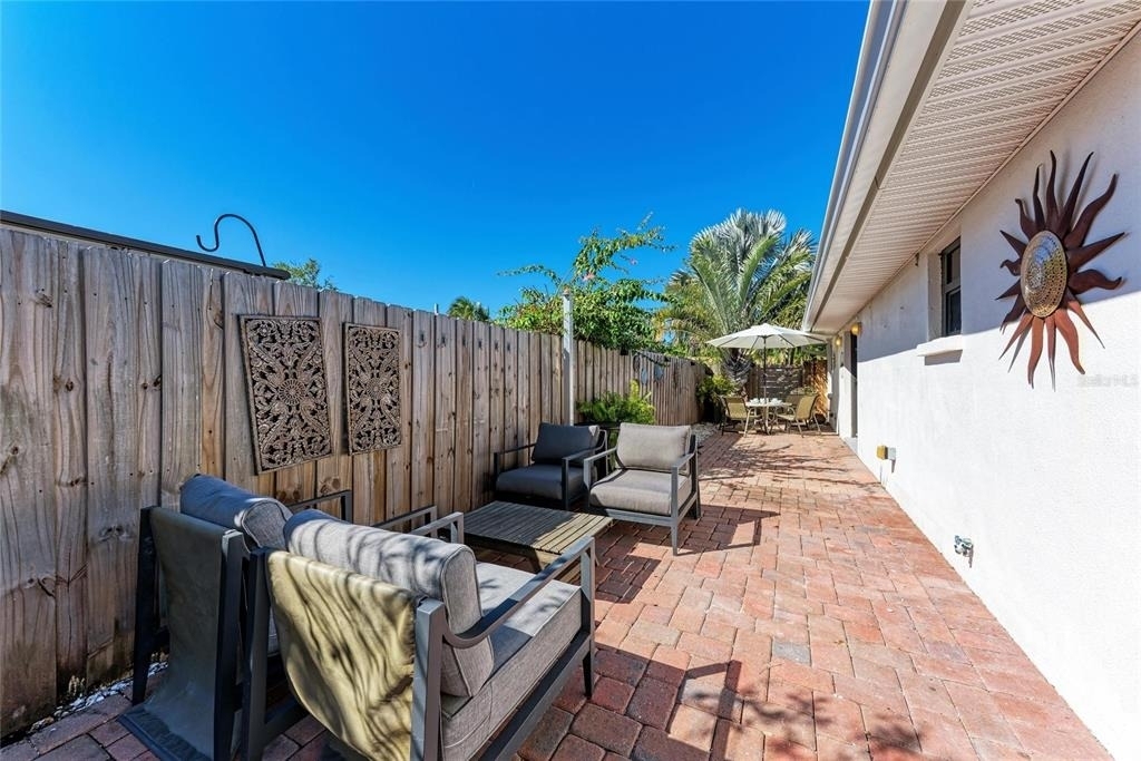 730 Fox Street - Photo 33