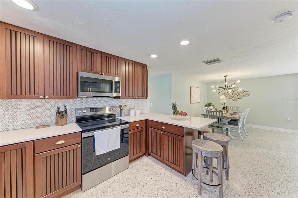 730 Fox Street - Photo 16