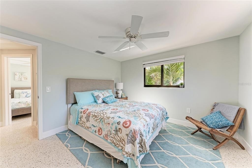 730 Fox Street - Photo 28
