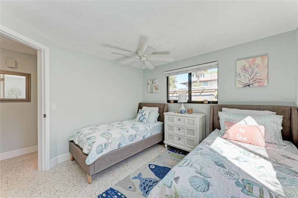 730 Fox Street - Photo 30
