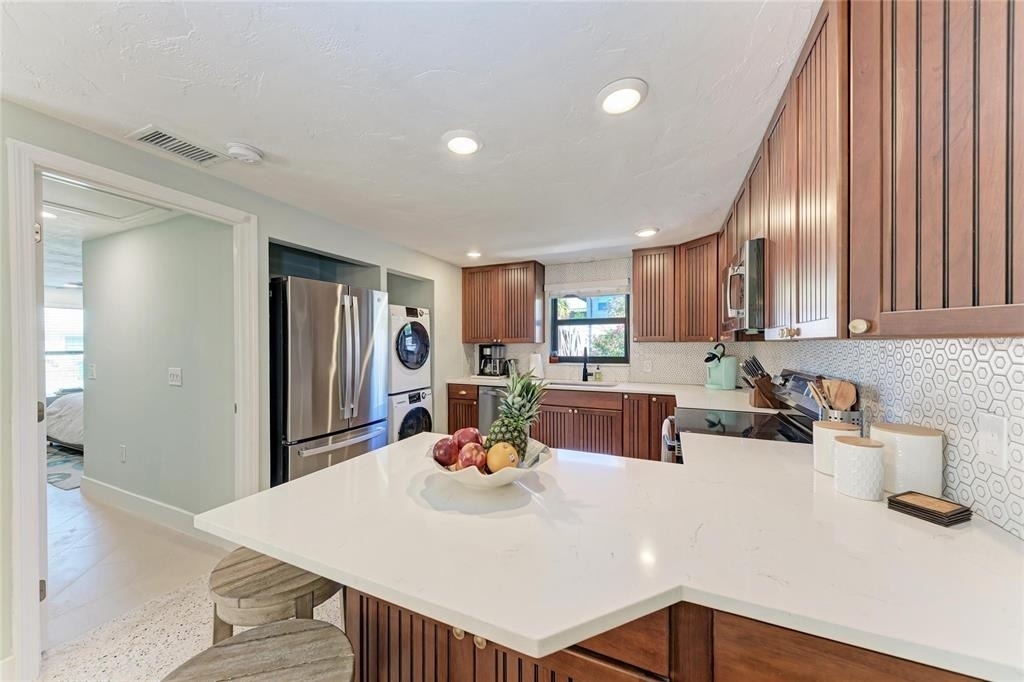 730 Fox Street - Photo 14