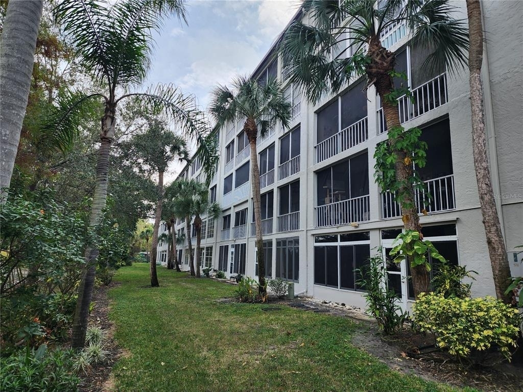 3064 Lake Bayshore Drive - Photo 12