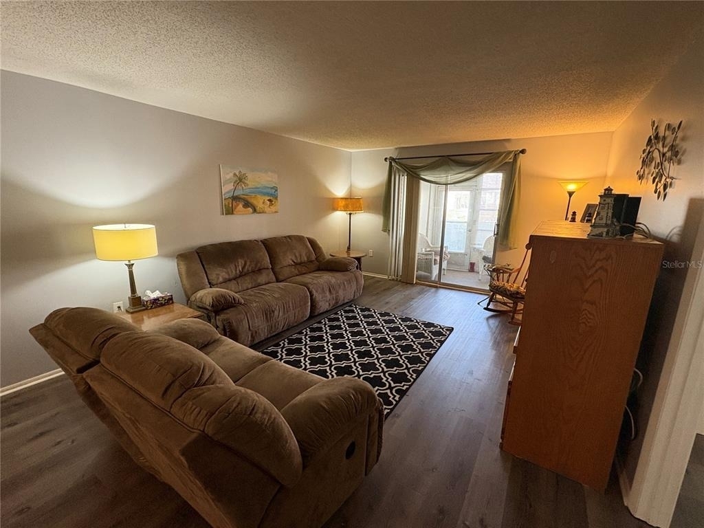 3064 Lake Bayshore Drive - Photo 18