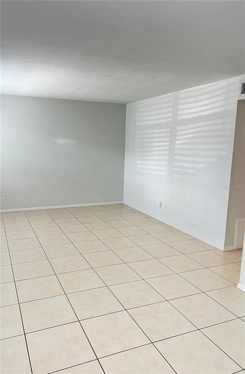 2055 Arlington Street - Photo 2