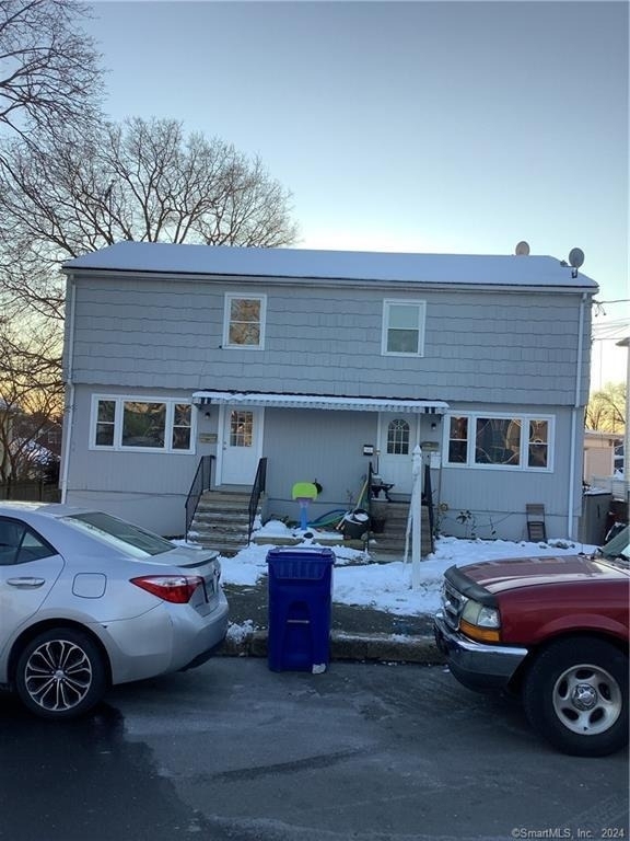 4 Villaway Road - Photo 0