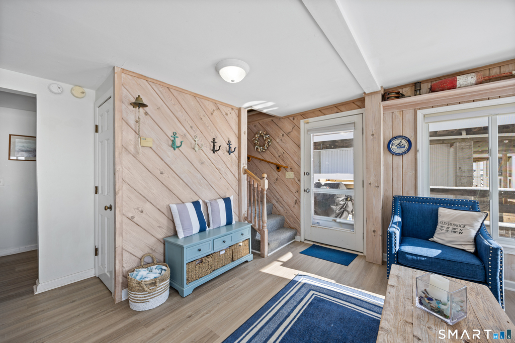 33 Beach Road - Photo 3