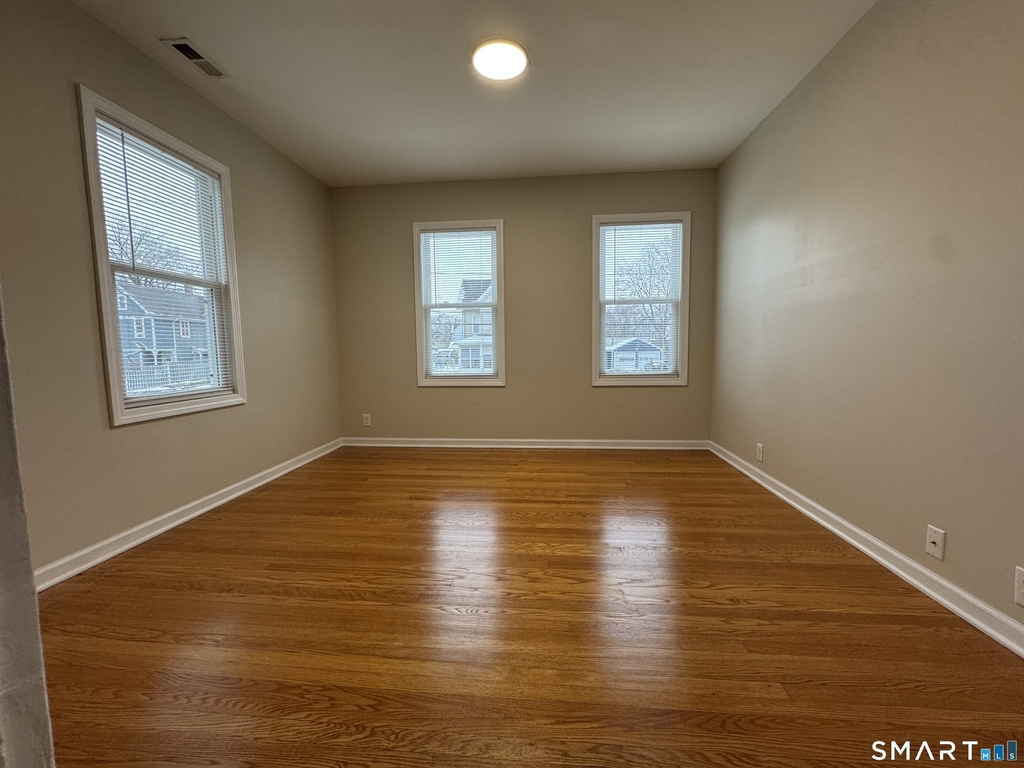 22 Dwight Street - Photo 5