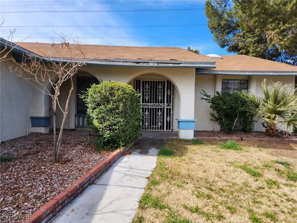 1823 Niblick Circle - Photo 1