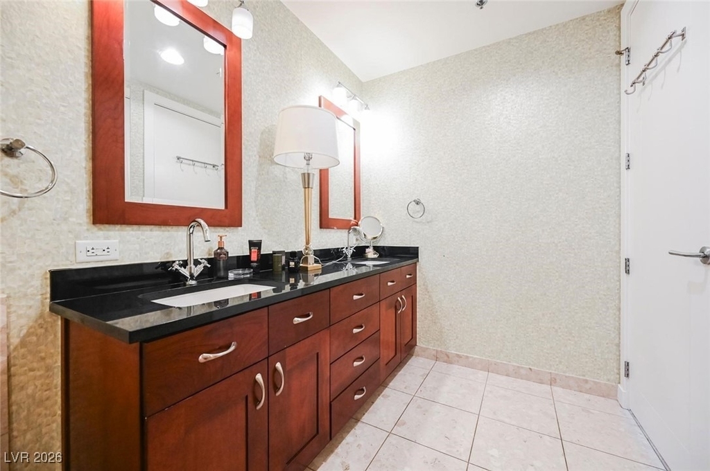 4525 Dean Martin Drive - Photo 15