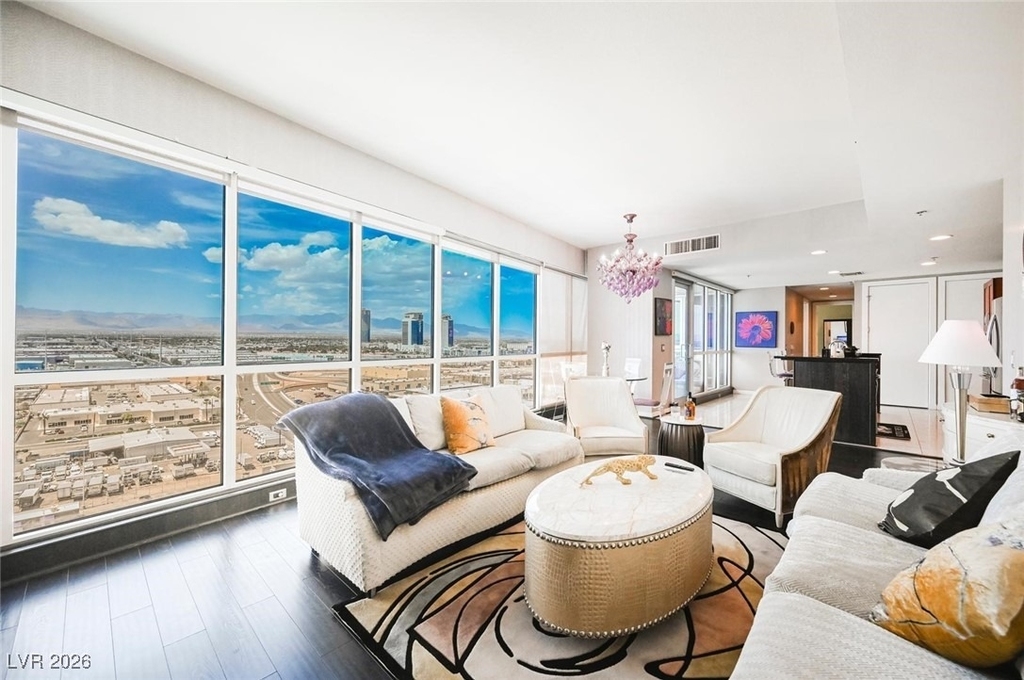 4525 Dean Martin Drive - Photo 18
