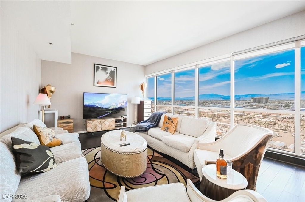 4525 Dean Martin Drive - Photo 19