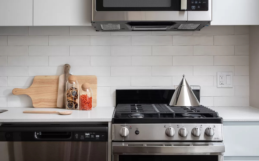 445 Grand Avenue - Photo 2