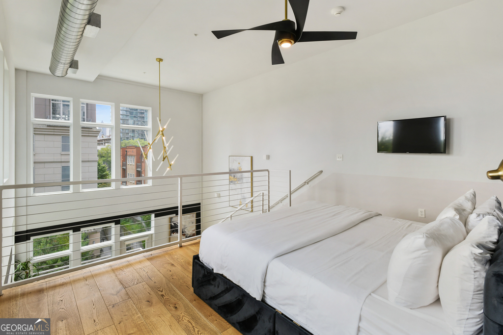 208 12th Street Ne - Photo 23