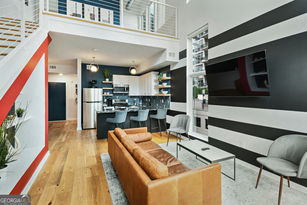208 12th Street Ne - Photo 13
