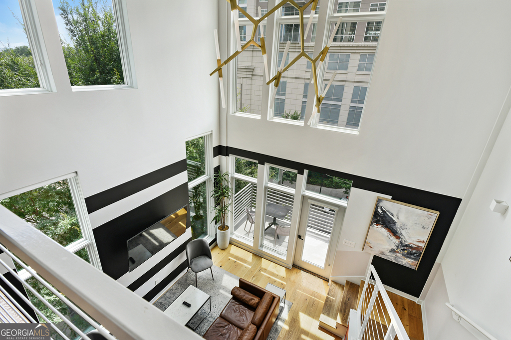 208 12th Street Ne - Photo 24