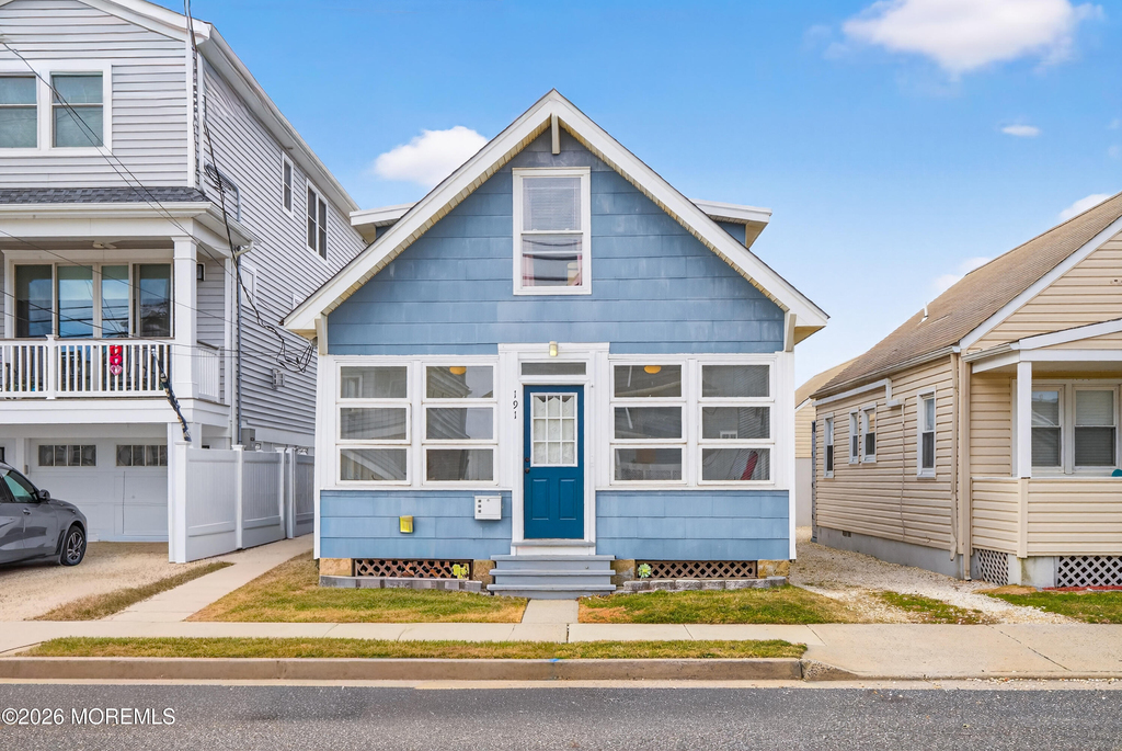 191 3rd Avenue - Photo 0