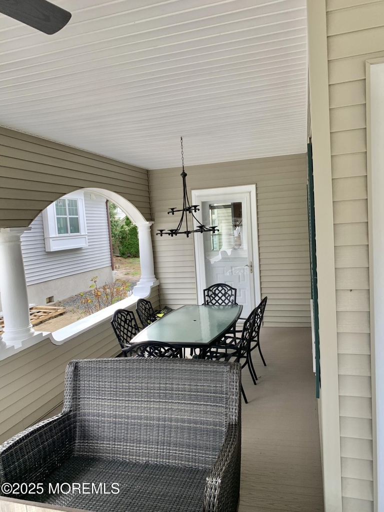 205 7th Avenue - Photo 31