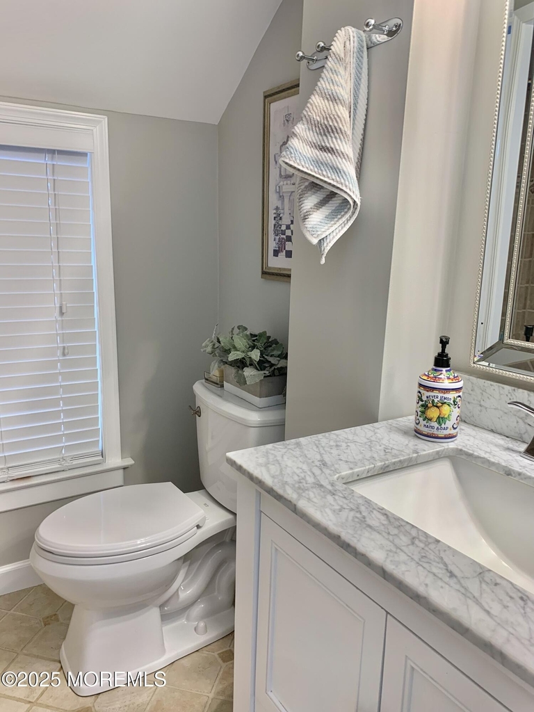 205 7th Avenue - Photo 15