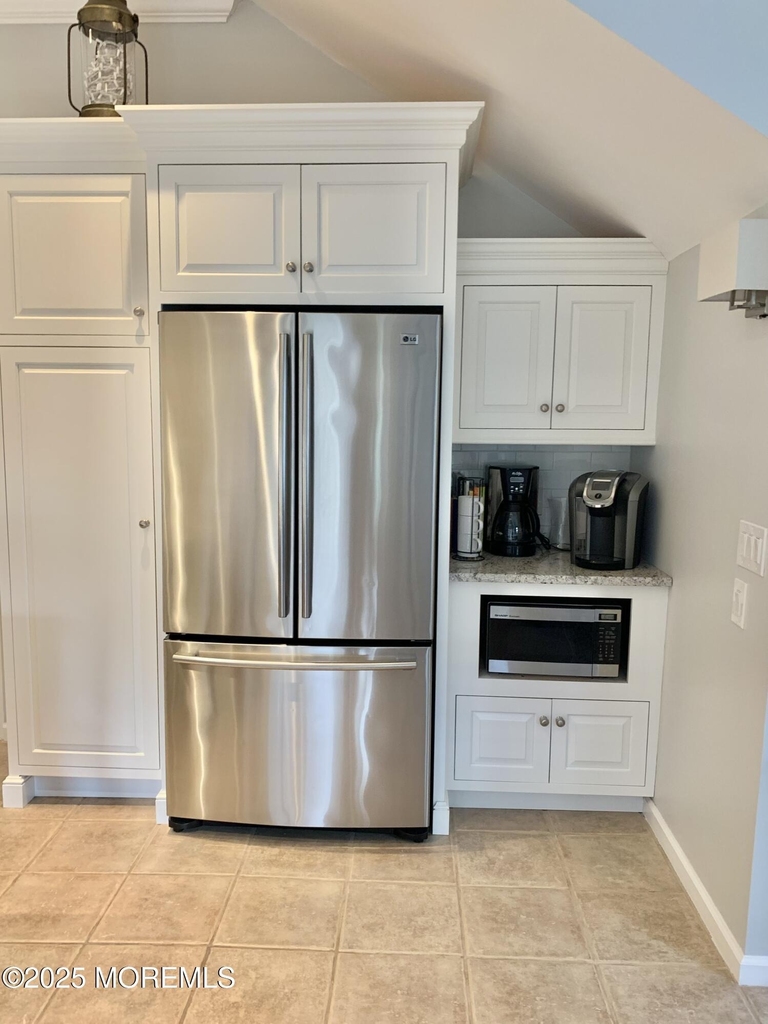 205 7th Avenue - Photo 8
