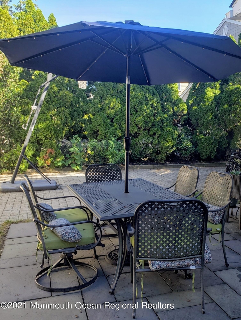 407 Chicago Boulevard - Photo 29
