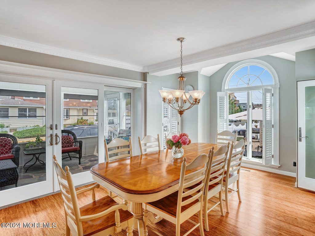 200 S Bayview Avenue - Photo 16