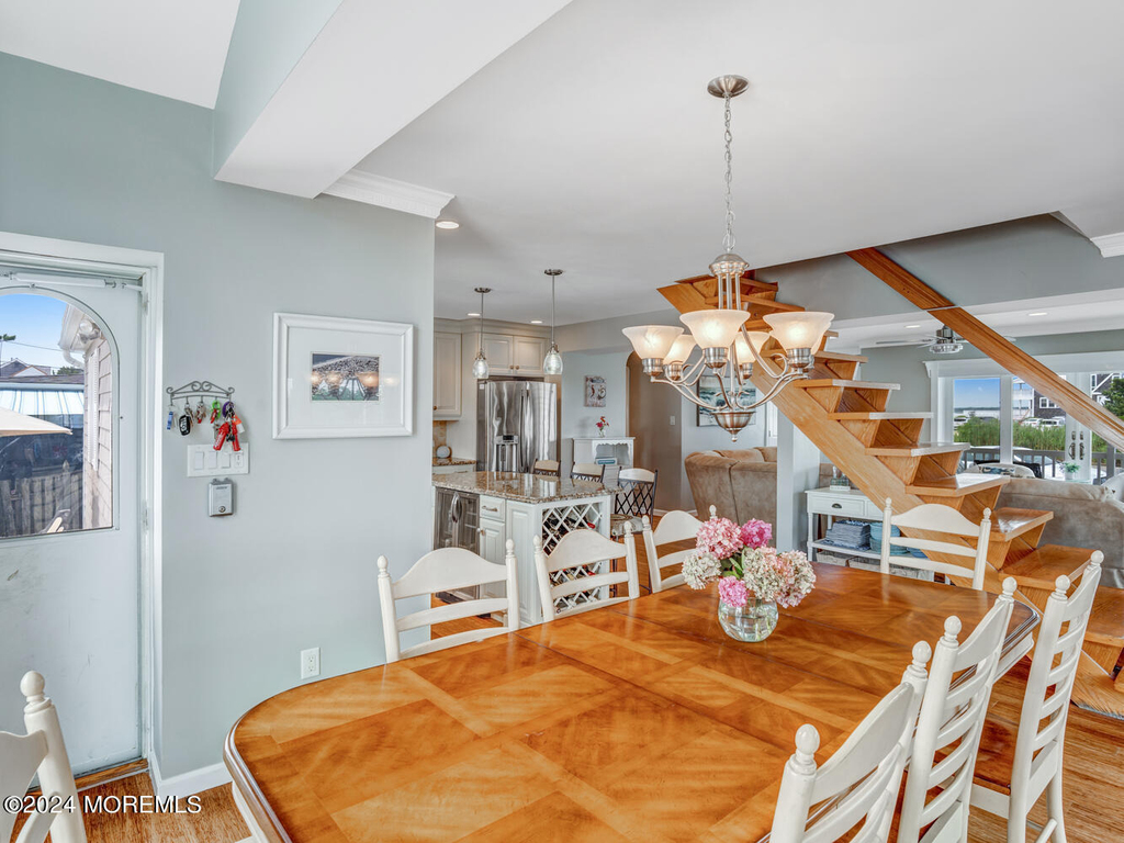 200 S Bayview Avenue - Photo 15