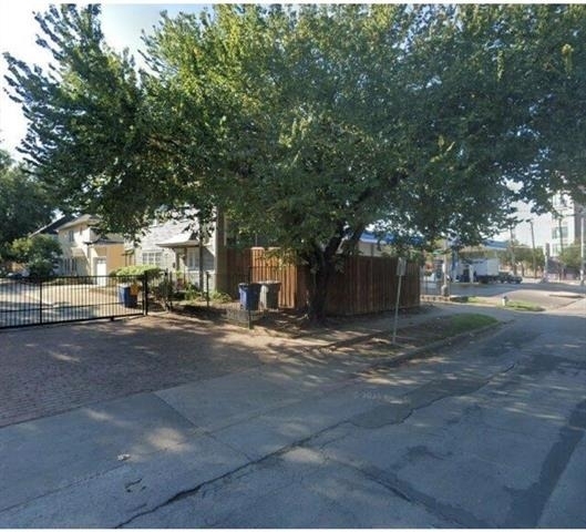 4039 Roswell Street - Photo 3
