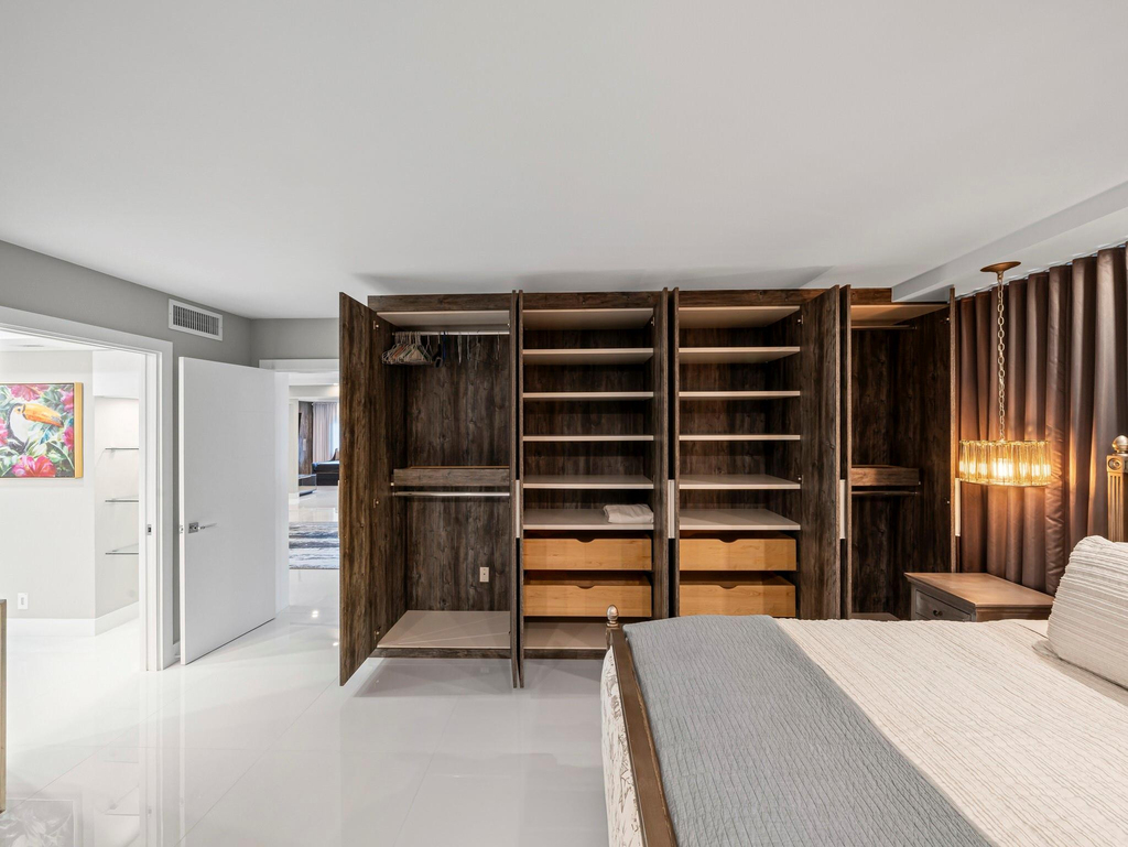 1151 N Fort Lauderdale Beach Boulevard - Photo 14