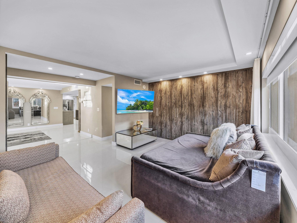 1151 N Fort Lauderdale Beach Boulevard - Photo 16