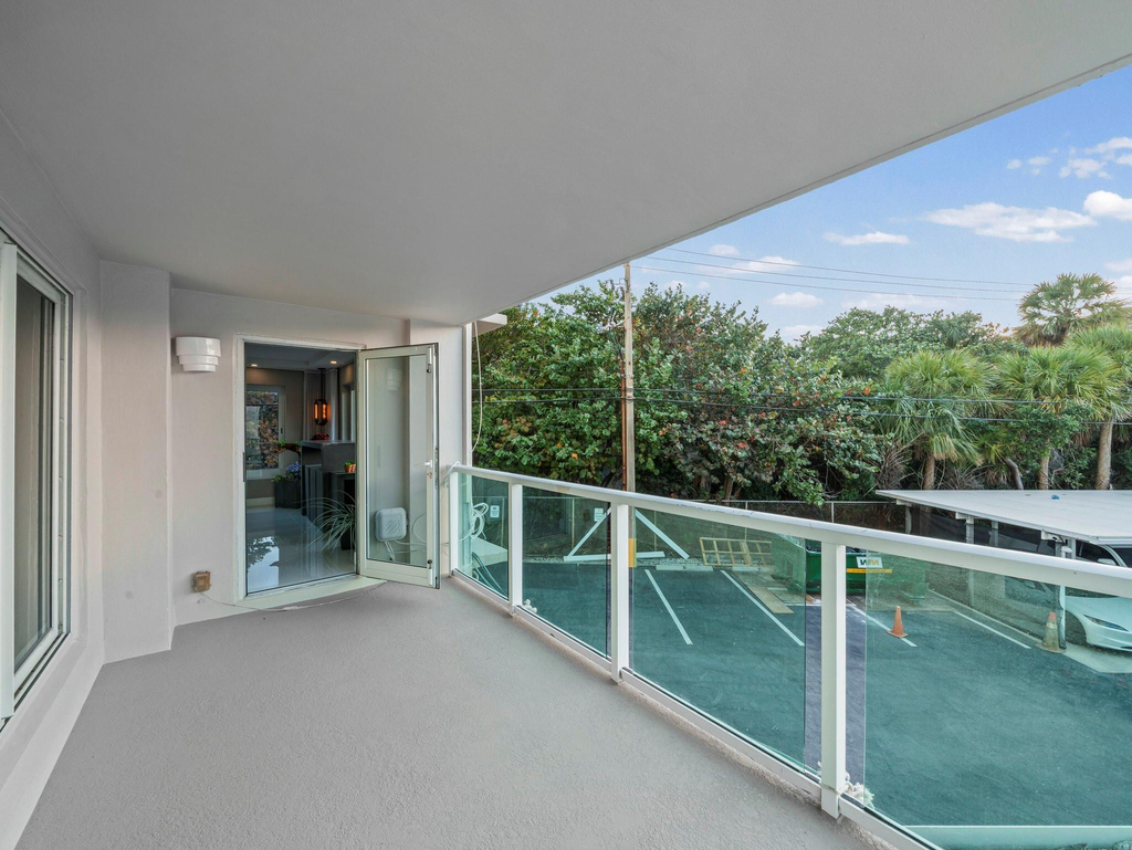 1151 N Fort Lauderdale Beach Boulevard - Photo 6