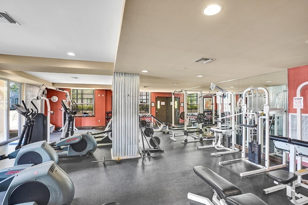 520 Se 5th Avenue - Photo 28