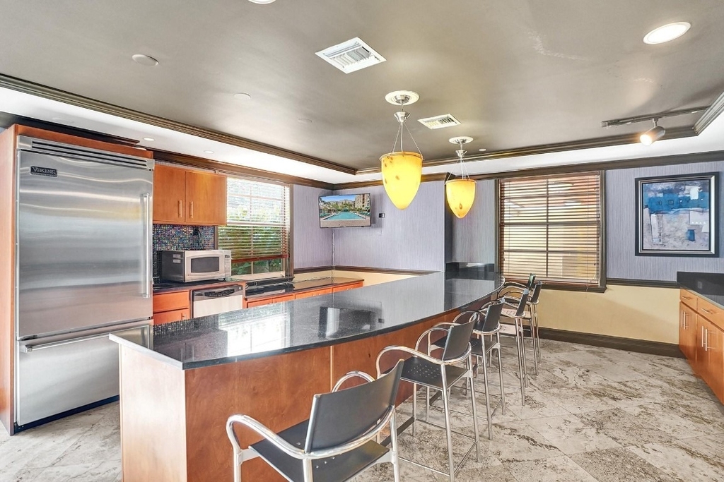 520 Se 5th Avenue - Photo 32