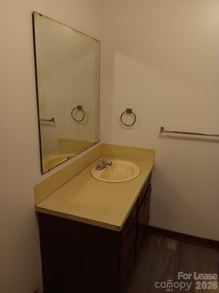 304 Kristin Lane - Photo 5