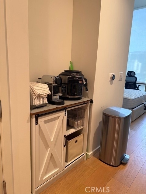 877 Francisco - Photo 3