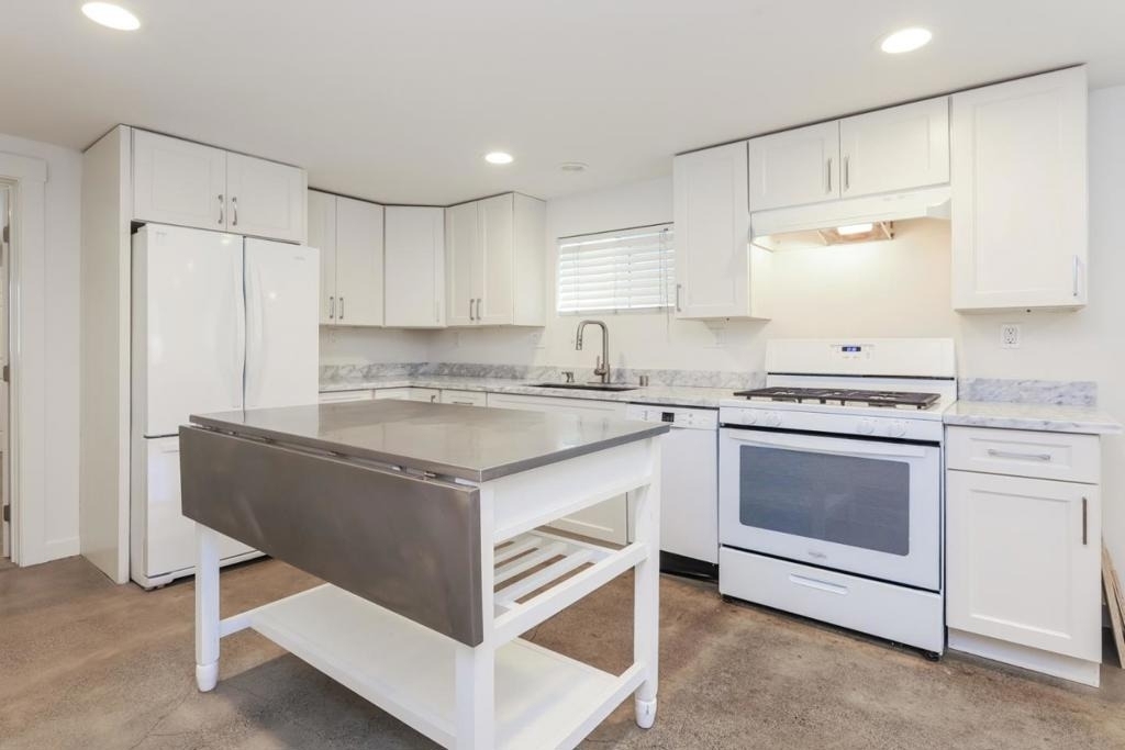 1432 12th Street - Photo 6