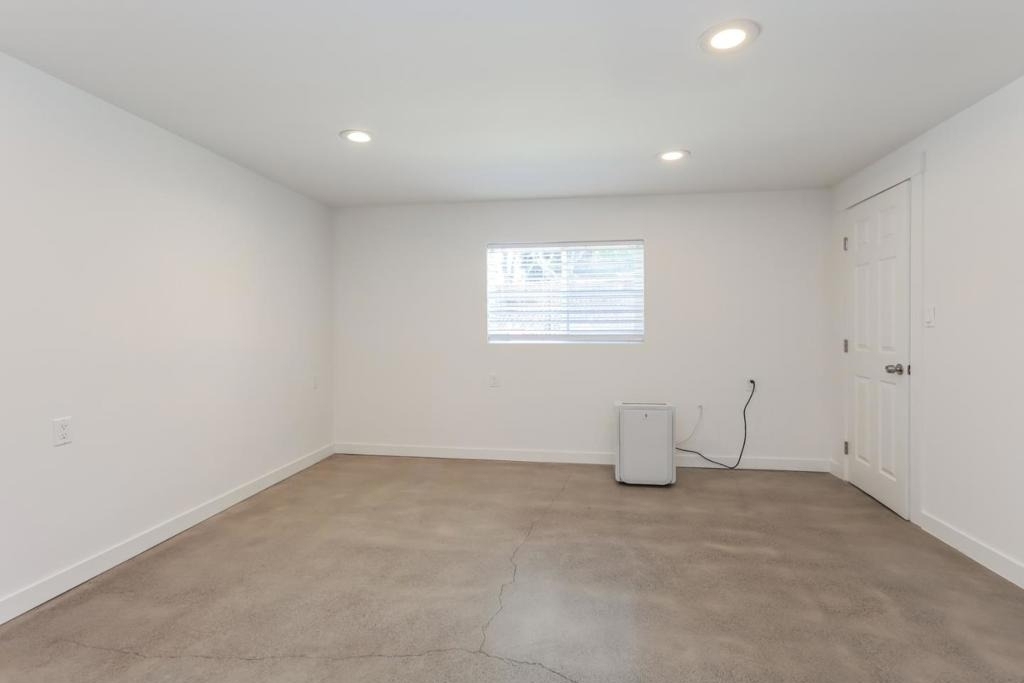1432 12th Street - Photo 8