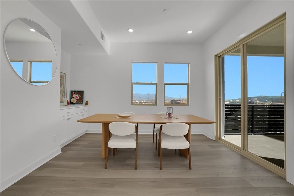 1958 Hollyleaf Terrace - Photo 19
