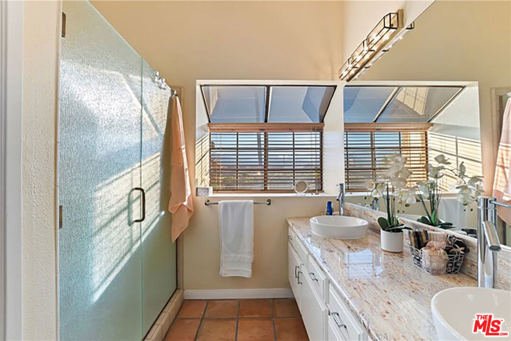 8 Las Cruces Lane - Photo 15