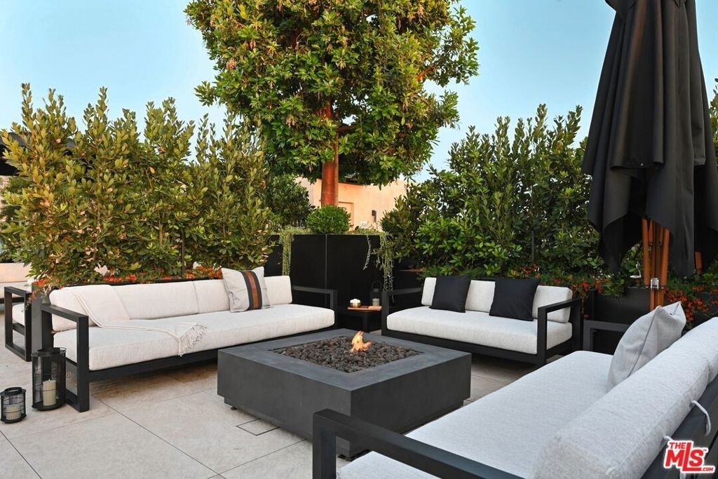 350 N Palm Drive - Photo 23