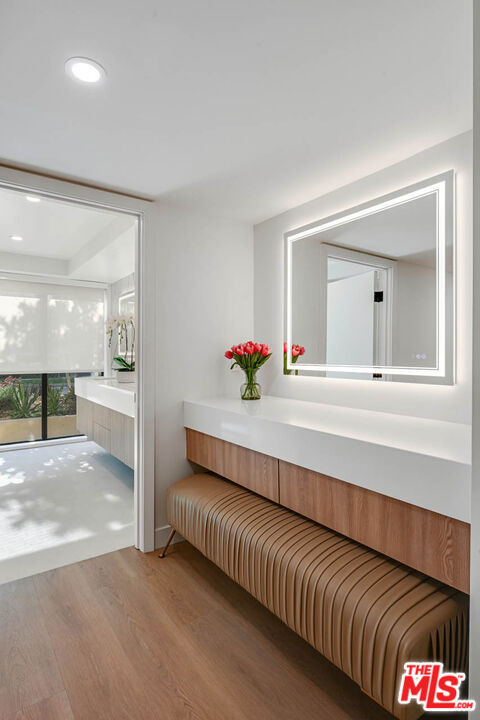 350 N Palm Drive - Photo 8