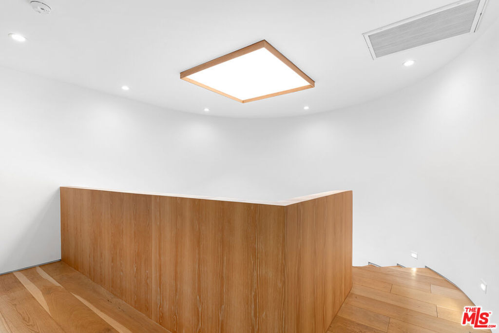 1001 Hanover Drive - Photo 22