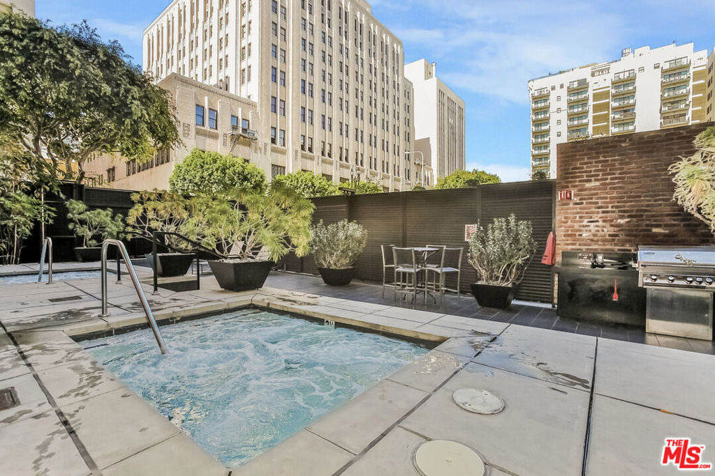 460 S Spring Street - Photo 30