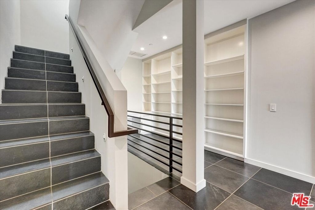 3850 Rambla Orienta - Photo 18