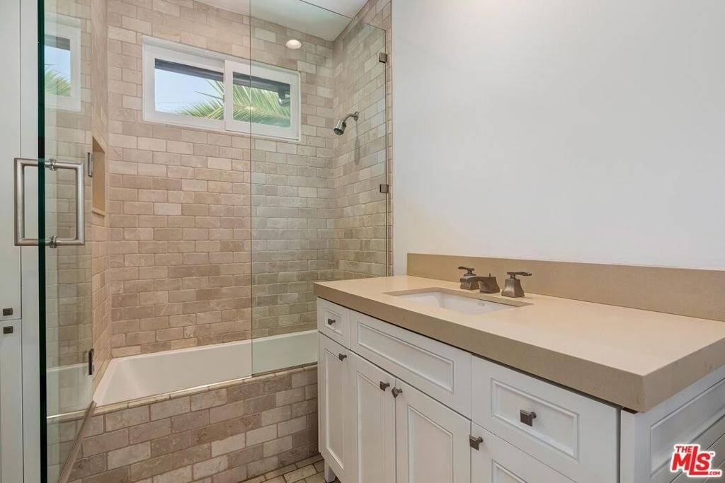 2890 Forrester Drive - Photo 32